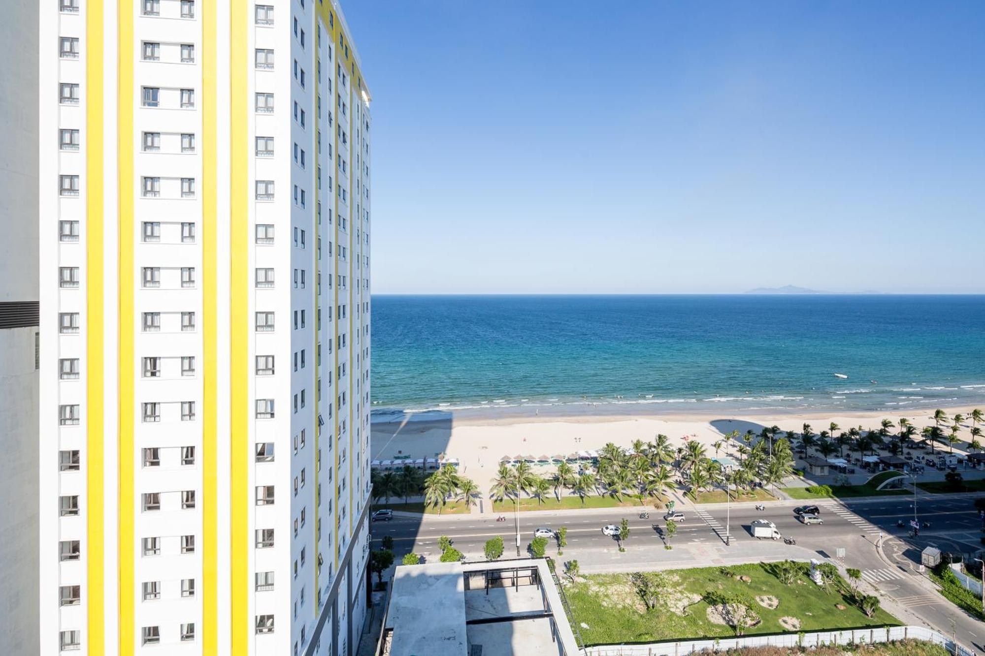 Tamarind Danang Beach Hotel Екстериор снимка